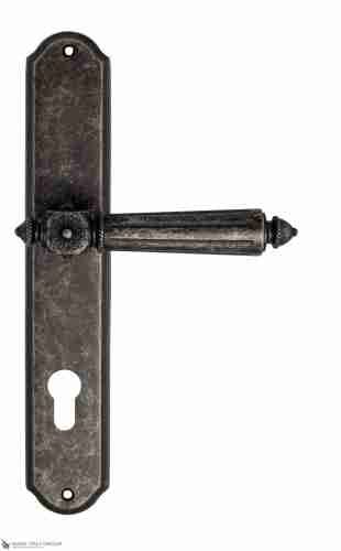 Дверная ручка Venezia "CASTELLO" CYL на планке PL02 античное серебро