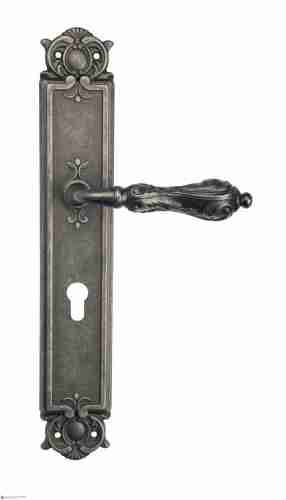 Дверная ручка Venezia "MONTE CRISTO" CYL на планке PL97 античное серебро