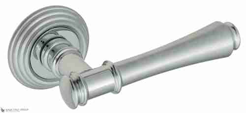 Дверная ручка Venezia "CALLISTO" D8 матовый хром / полированный хром