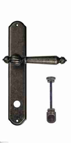 Дверная ручка Venezia "PELLESTRINA" WC-2 на планке PL02 античное серебро