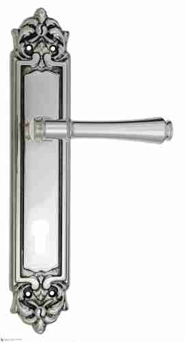 Дверная ручка Venezia "CALLISTO" CYL на планке PL96 натуральное серебро + черный