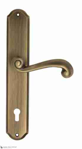 Дверная ручка Venezia "CARNEVALE" CYL на планке PL02 матовая бронза