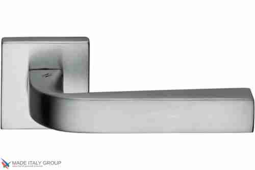 Дверная ручка на квадратном основании COLOMBO Prius MA11RSB-CM матовый хром