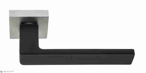 Дверная ручка Venezia Unique "BIBLO" матовый хром / черный