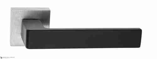 Дверная ручка Venezia Unique "BIBLO" матовый хром / черный (мягкое покрытие)