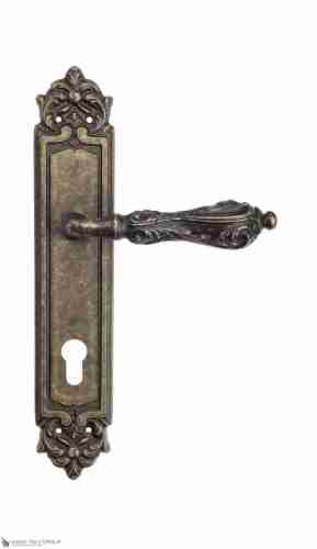 Дверная ручка Venezia "MONTE CRISTO" CYL на планке PL96 античная бронза