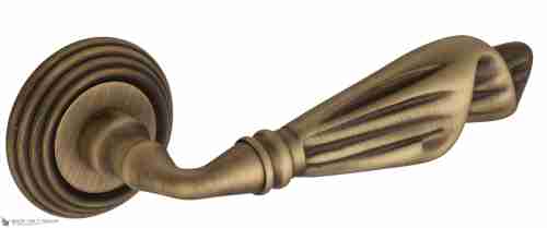 Дверная ручка Venezia "OPERA" D8 матовая бронза