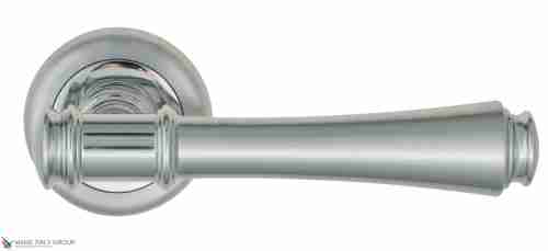 Дверная ручка Venezia "CALLISTO" D1 матовый хром / полированный хром