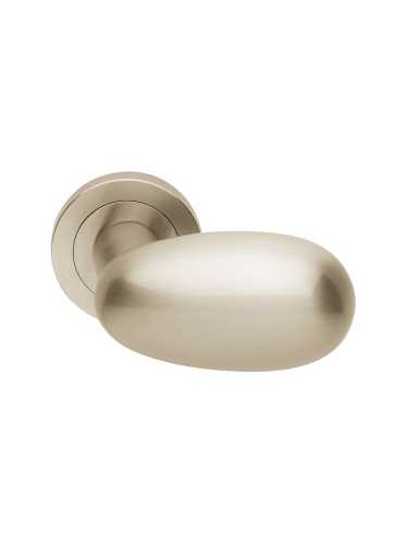 Ручка дверная Morelli Luxury UOVO R2 NIS раздельная на круглой розетке, цвет - матовый никель, латунь