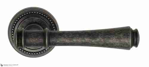 Дверная ручка Venezia "CALLISTO" D3 античное серебро