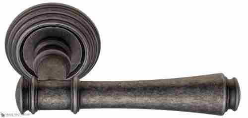 Дверная ручка Venezia "CALLISTO" D8 античное серебро