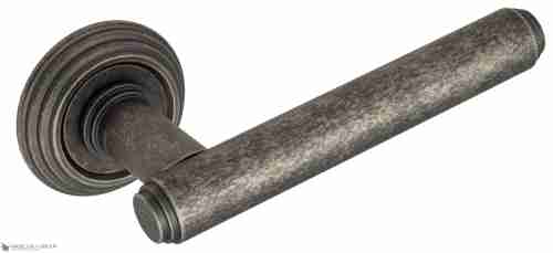 Дверная ручка Venezia "EXA" D8 античное серебро