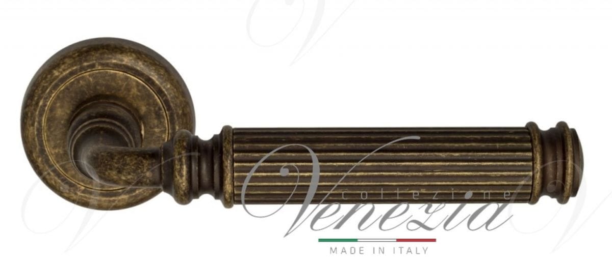 Ручка дверная межкомнатная Venezia Mosca D1 античная бронза