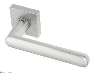 Дверная ручка на квадратном основании Fratelli Cattini "NEVADA" 8-CS матовый хром