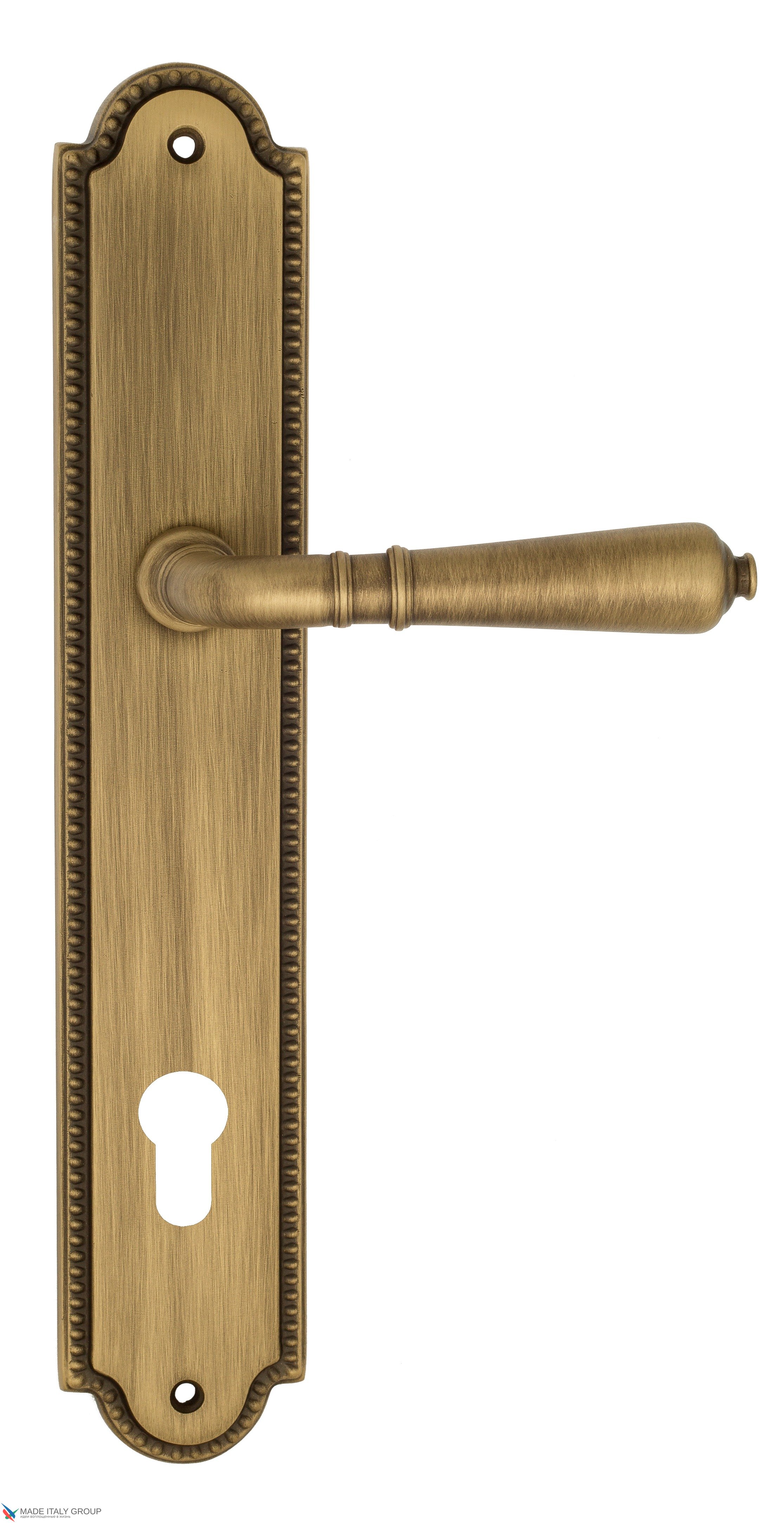 Дверная ручка Venezia "VIGNOLE" CYL на планке PL98 матовая бронза