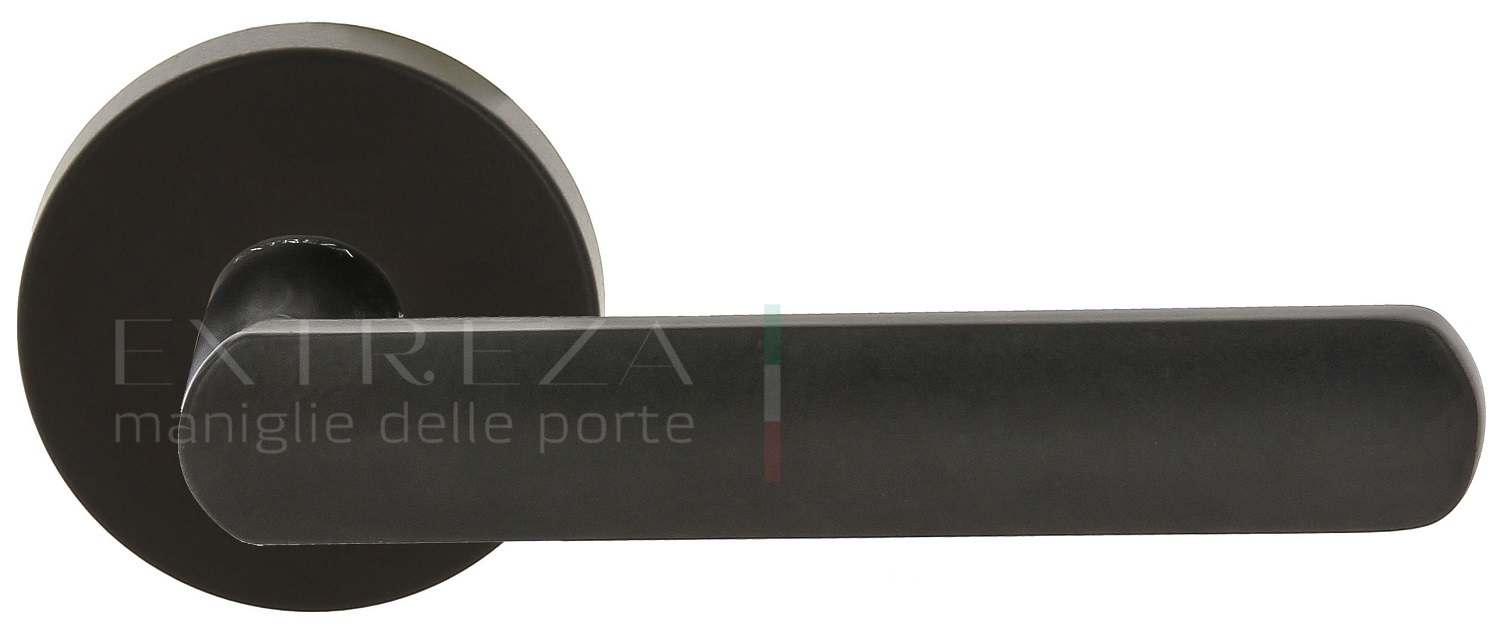 Ручка дверная Extreza Hi-Tech AQUA (Аква) 113 R12 черный F22