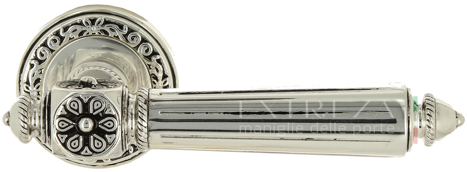 Ручка дверная Extreza LEON (Леон) 303 на розетке R06 натуральное пол. Серебро+черный F24