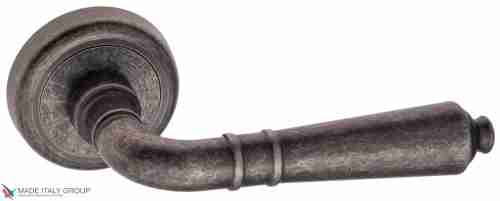 Дверная ручка на круглом основании Fratelli Cattini "TOSCANA" D1-IA античное серебро