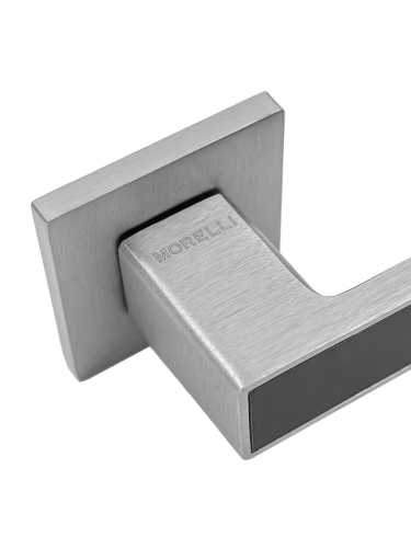 Ручка дверная Morelli SULLA MH-48-S6 SSC/BL на квадратной розетке 6 мм, цвет суперматовый хром / черный, ЦАМ Light