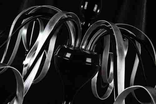 Подвесная люстра Maytoni Intreccio ARM010-08-R