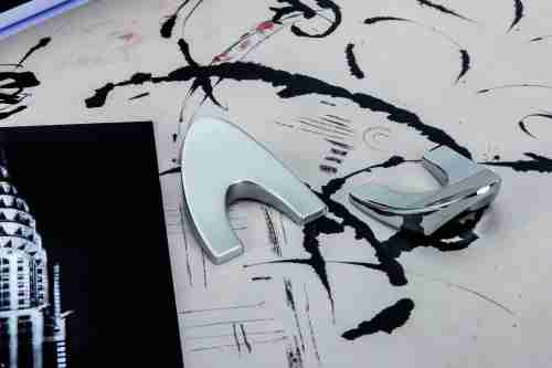 Ручка кнопка модерн COLOMBO DESIGN F533-CM матовый хром