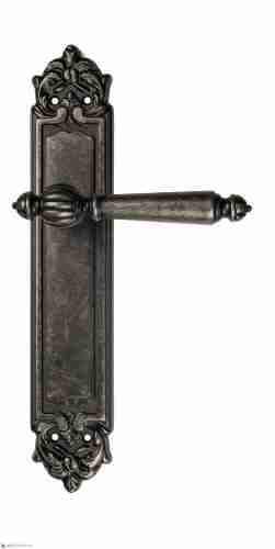 Дверная ручка Venezia "PELLESTRINA" на планке PL96 античное серебро