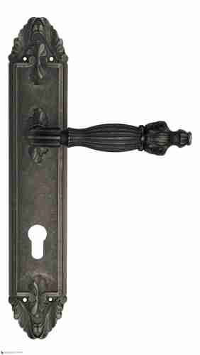 Дверная ручка Venezia "OLIMPO" CYL на планке PL90 античное серебро