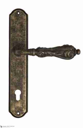 Дверная ручка Venezia "MONTE CRISTO" CYL на планке PL02 античная бронза