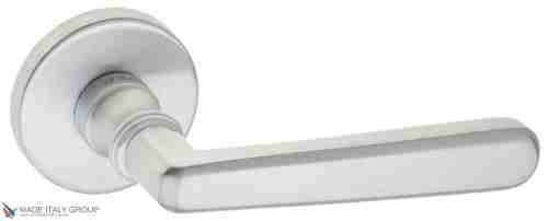 Дверная ручка на круглом основании Fratelli Cattini "ESSA" 7.7-CS матовый хром