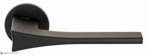 Дверная ручка на круглом основании Fratelli Cattini "OSSIS" 7FS-NM матовый черный