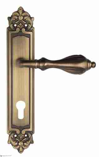 Дверная ручка Venezia "ANAFESTO" CYL на планке PL96 матовая бронза