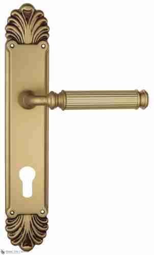 Дверная ручка Venezia "MOSCA" CYL на планке PL87 французское золото