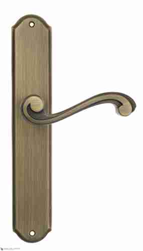Дверная ручка Venezia "VIVALDI" на планке PL02 матовая бронза