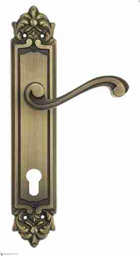 Дверная ручка Venezia "VIVALDI" CYL на планке PL96 матовая бронза
