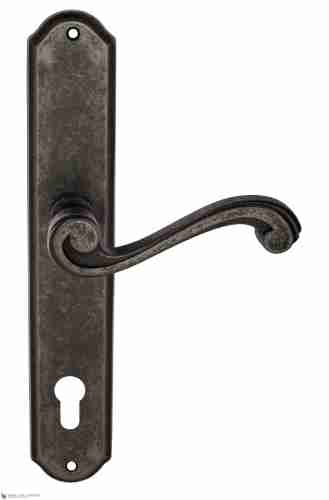 Дверная ручка Venezia "VIVALDI" CYL на планке PL02 античное серебро