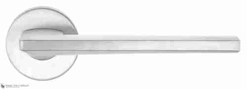 Дверная ручка на круглом основании Fratelli Cattini "SHAPE" 7-CS матовый хром