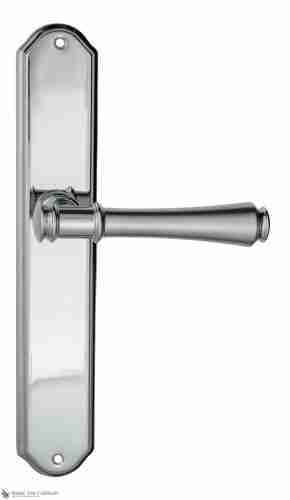 Дверная ручка Venezia "CALLISTO" на планке PL02 матовый хром / полированный хром
