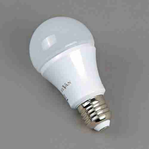 Лампочка светодиодная Elvan E27-9W-3000К-A60
