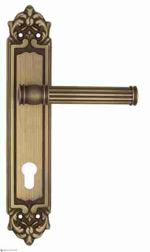 Дверная ручка Venezia "IMPERO" CYL на планке PL96 матовая бронза