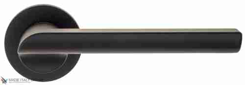 Дверная ручка на круглом основании Fratelli Cattini "WOO" 7FS-NM матовый черный