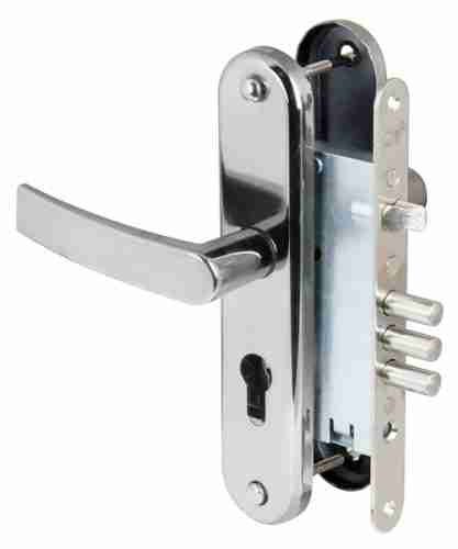 Ручки дверные на планке с корпусом замка под цилиндр САМ ЗВ4-31/55 РФ55-022 (чёрн жемчуг) /78927/