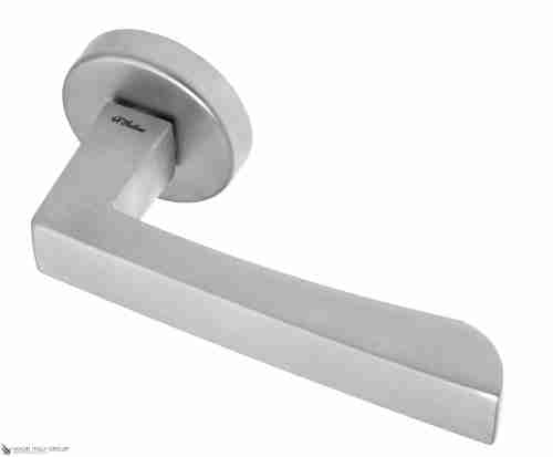 Дверная ручка на круглом основании Fratelli Cattini "HAMMER" 7-CS матовый хром