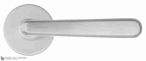 Дверная ручка на круглом основании Fratelli Cattini "ESSA" 7.7-CS матовый хром