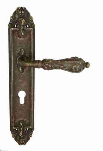Дверная ручка Venezia "MONTE CRISTO" CYL на планке PL90 античная бронза